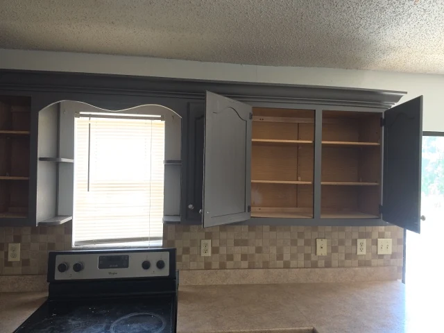 Kitchen cabinet refit